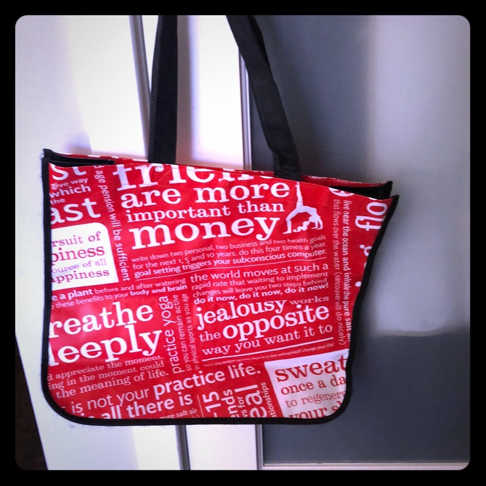 Lululemon bag